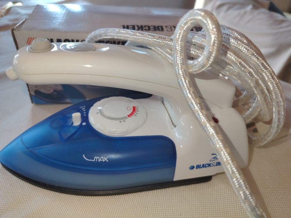Ferro de Viagem Black&Decker