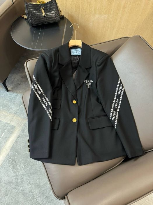 Піджак жіночий Prada