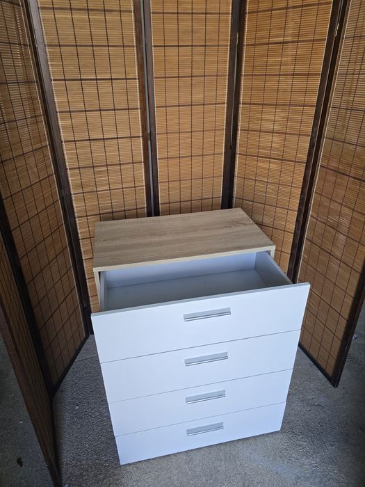 Comoda 4 gavetas entrego gratis