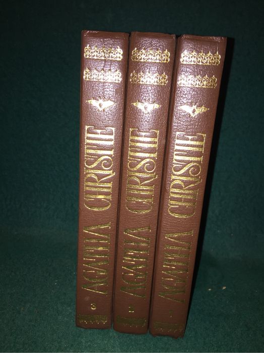 Varias Colecoes de Capa Dura