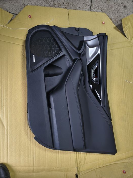 Карта дверей  Limited Subaru Outback 2021