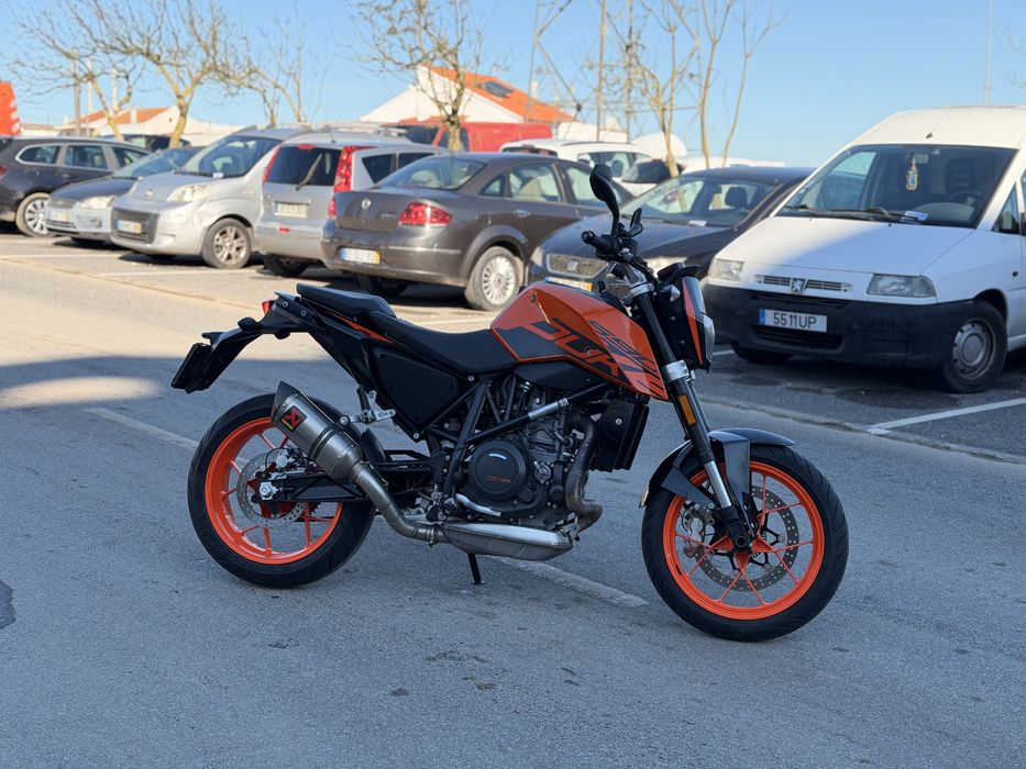 Ktm duke 690 R akrapovic