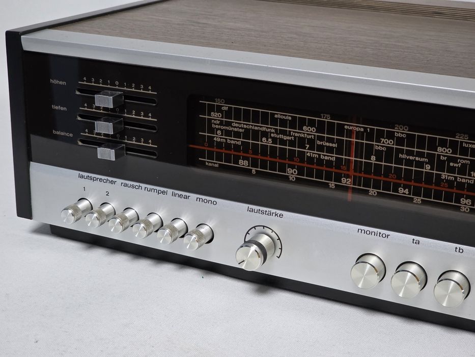 Receiver Vintage reparado Telefunken
