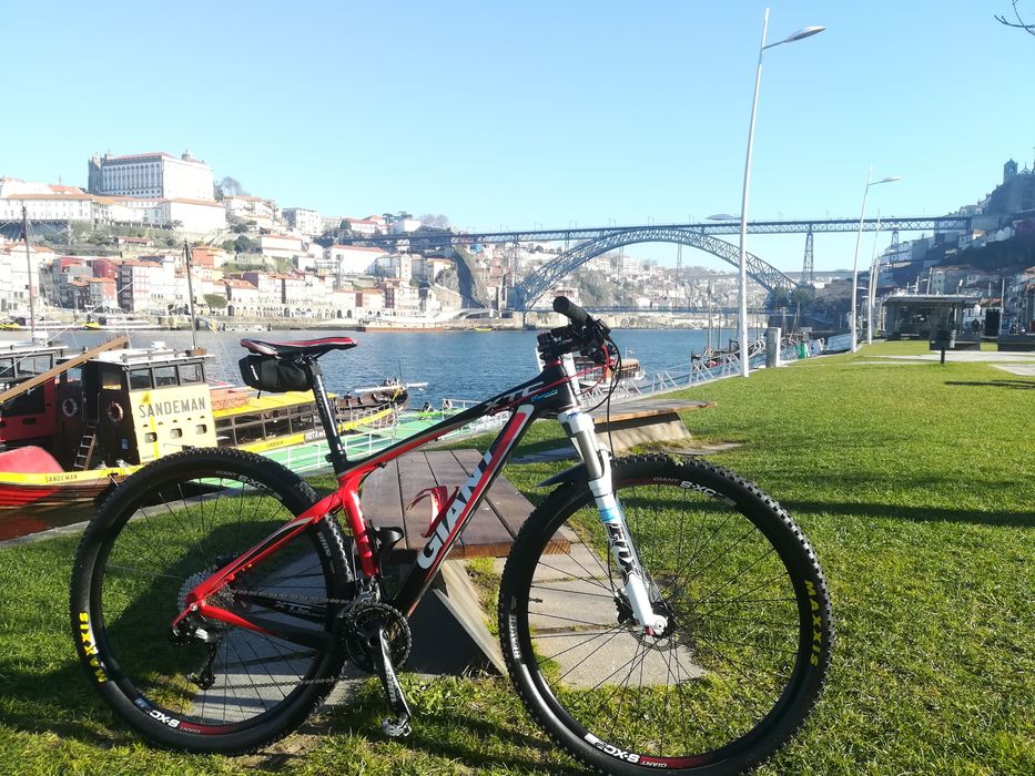 Giant (BTT) + Lapierre (estrada)