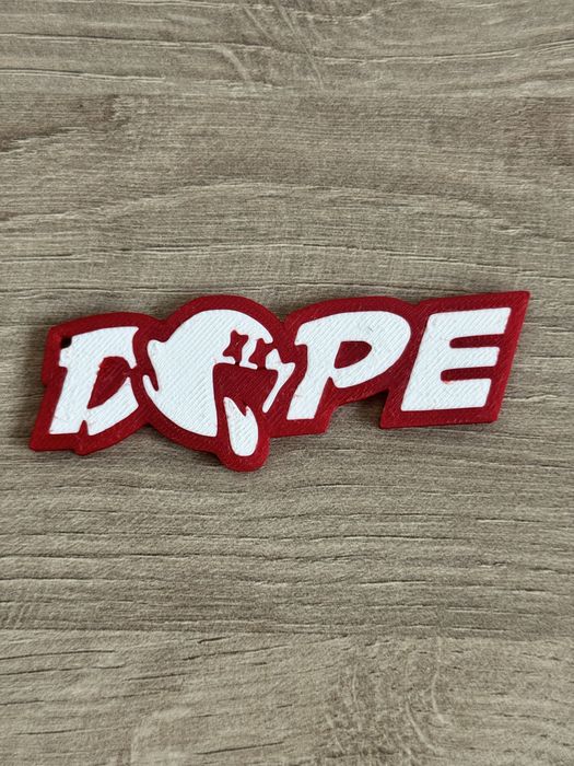 Stylowy Brelok Druk 3D DOPE wzór 2 Dodatek dla Fanów Motoryzacji