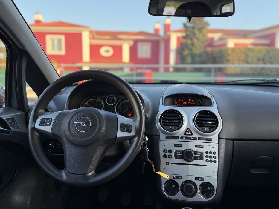 Opel Corsa 1.3 Cdti - 2011 - Garantia 18 meses
