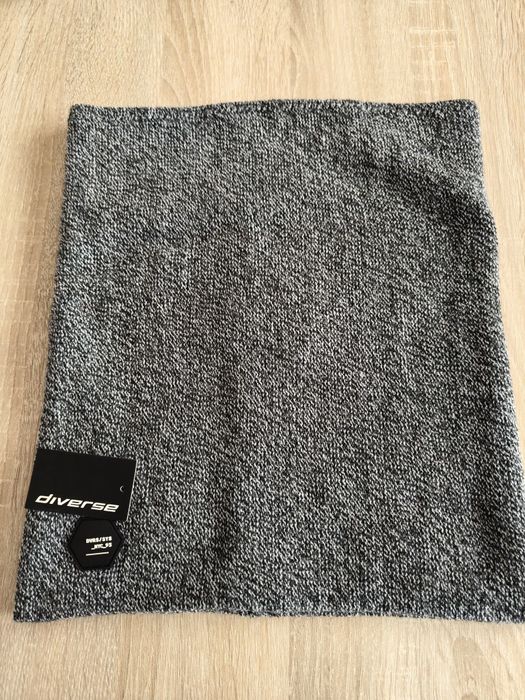 Diverse komin/szalik meski