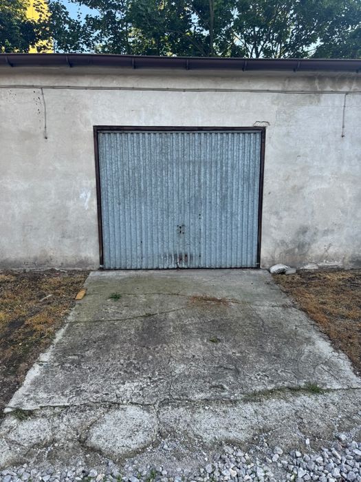 Garaż 24 m², ul. Legionów Polskich, Przysucha