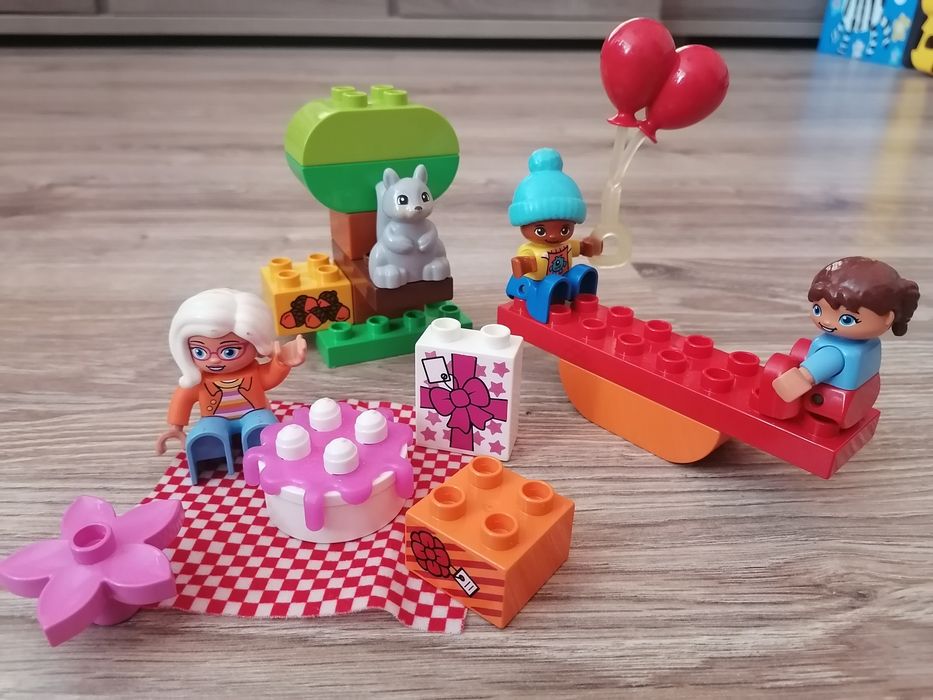 LEGO DUPLO przyjęcie urodzinowe 2-5 lat