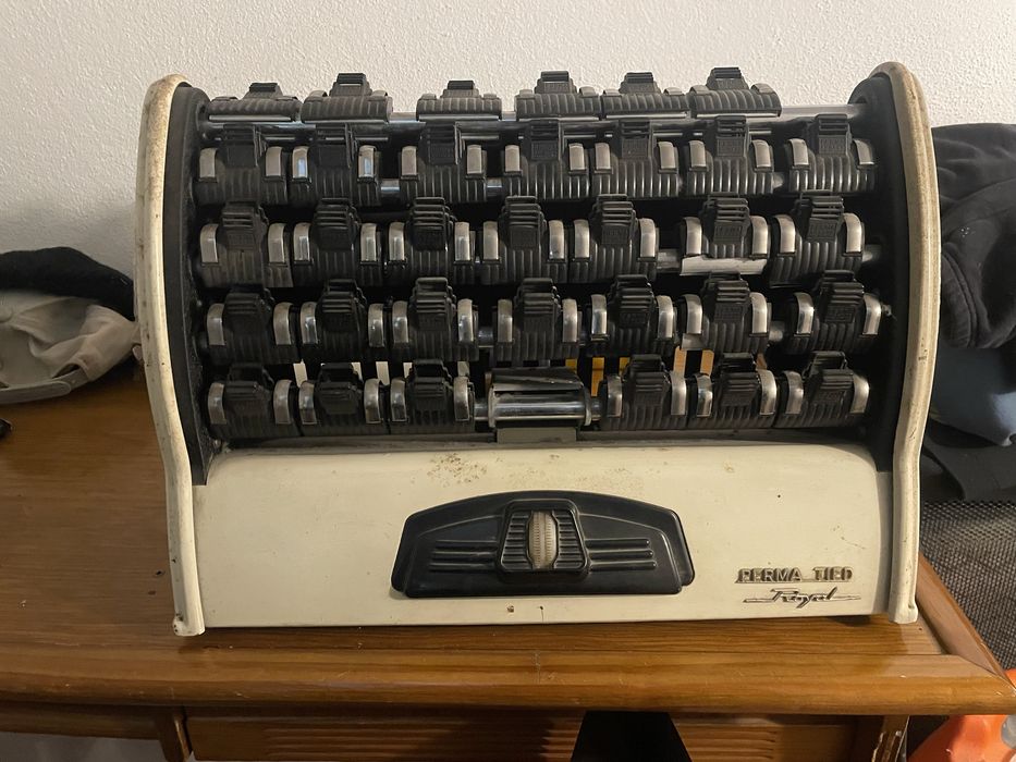 Vendo maquina de encaracular cabelos vintage