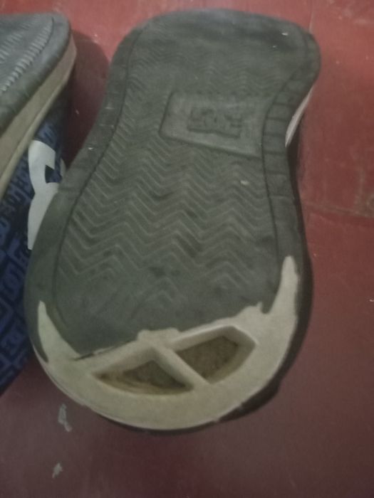 Кросівки dc shoes