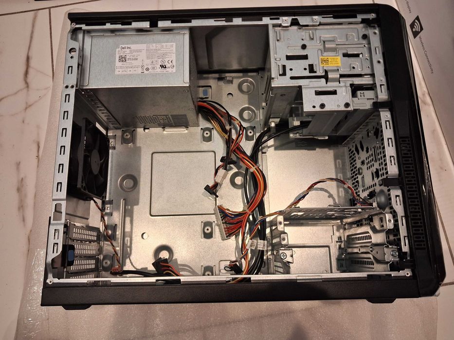 Obudowa ATX DELL VOSTRO 3900 Zasilacz DVD (1)