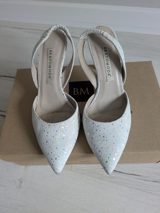 Buty ślubne Bravomoda