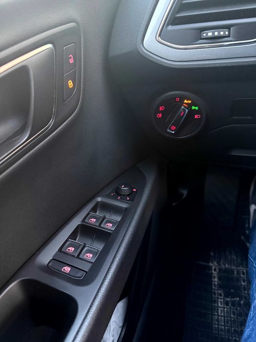 SEAT Leon ST FR 184cv 2016 | Full Extras | Estado Impecável