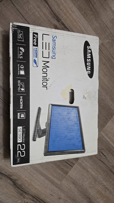 Монітор Samsung S22E390H, 22 дюйми