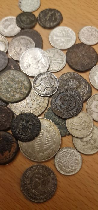 Lote de moedas: prata, romanas e gregas