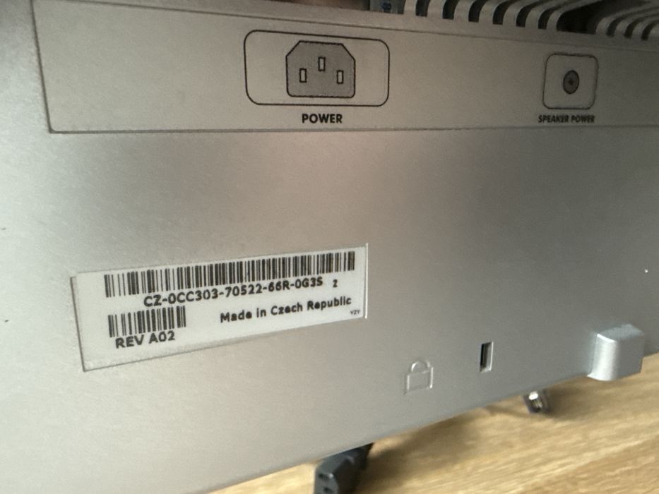 Monitor 24’ Dell 2407WFPb