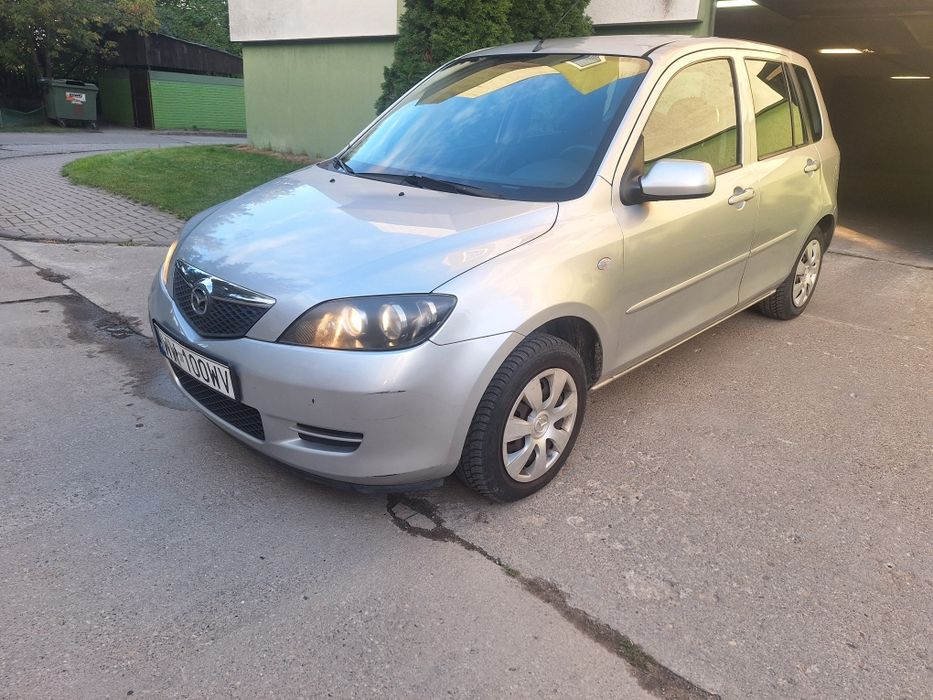 Mazda 2