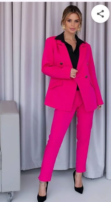 Класичний брючний жіночий костюм НОВИЙ,Костюм офісний+ подарунок