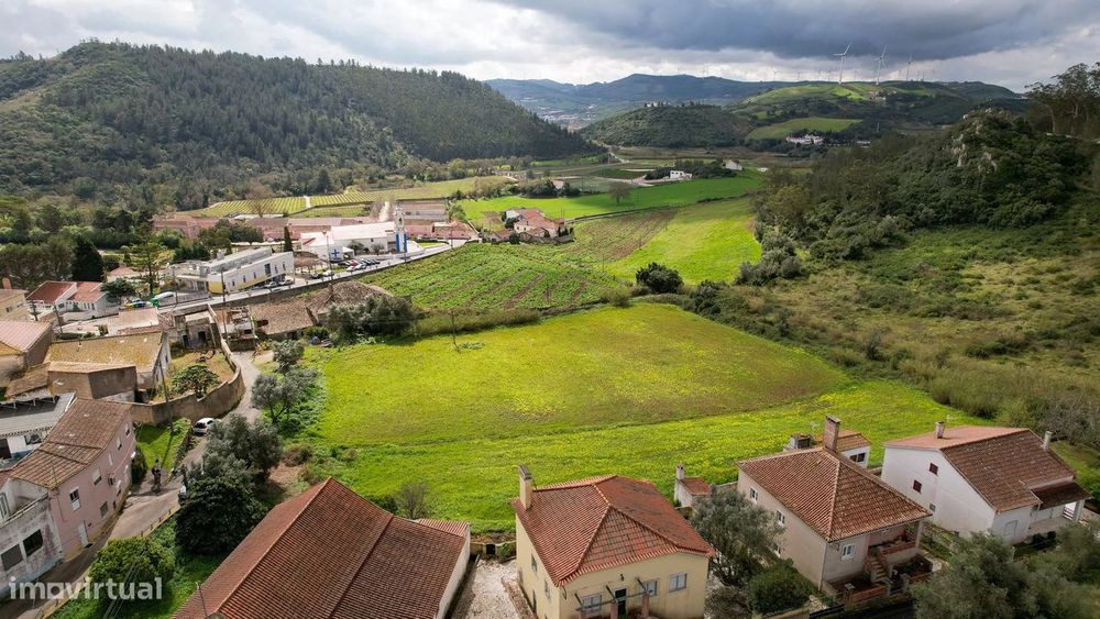Terreno Urbano para Construção em Torres Vedras