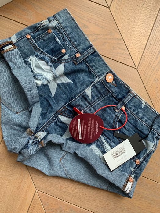 Szorty. VIP. Oneteaspoon. Moliera