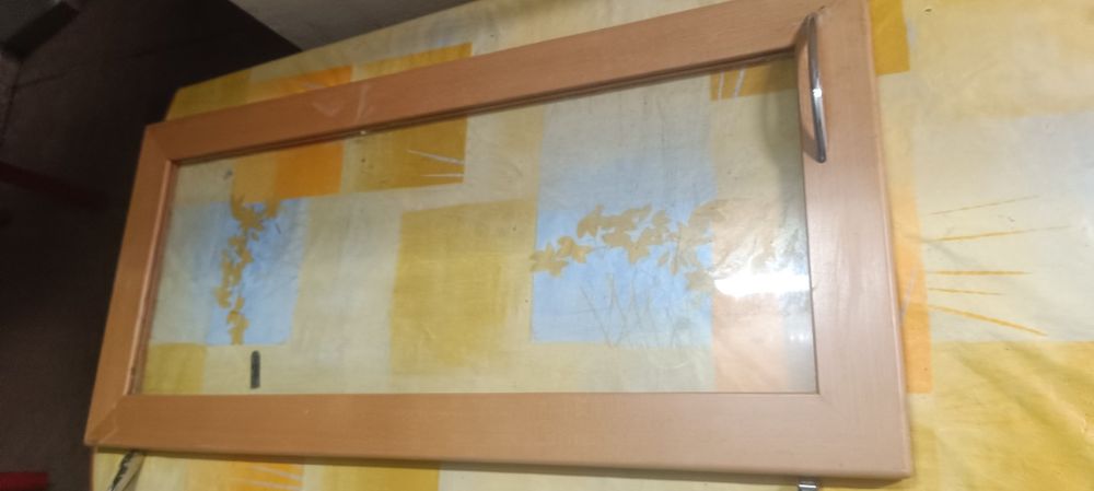 Portas de vidro com aro em madeira 940x440mm