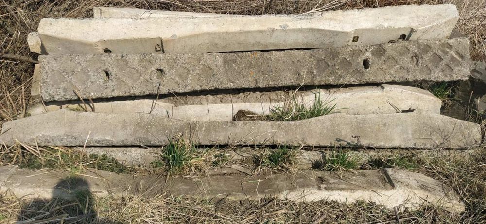 Шпали залізобетонні