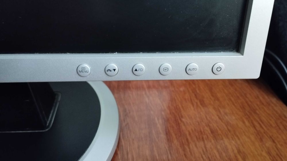 Монітор Samsung 170n