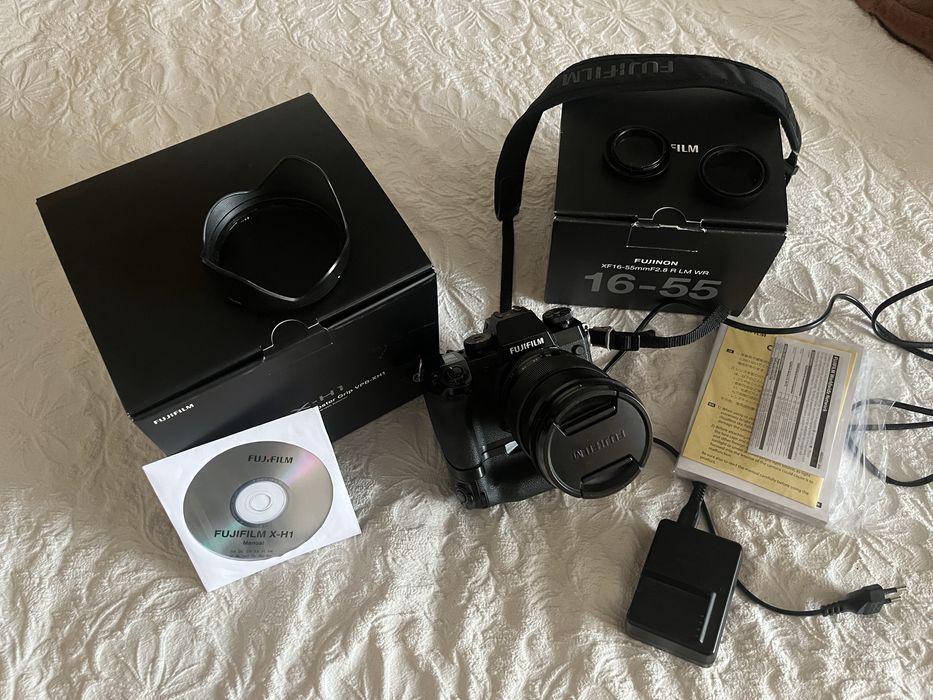 Cãmara Fujifilm X-H1+Lente fujinon XF 16-55mm f2.8 + extras