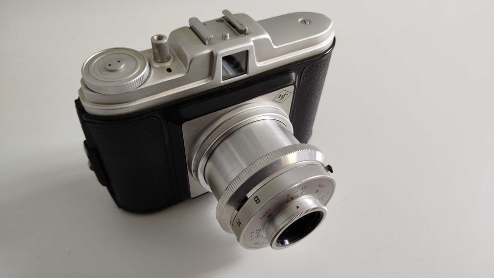 Máquina Fotográfica (Coleção-Anos 50) AGFA ISOLA I