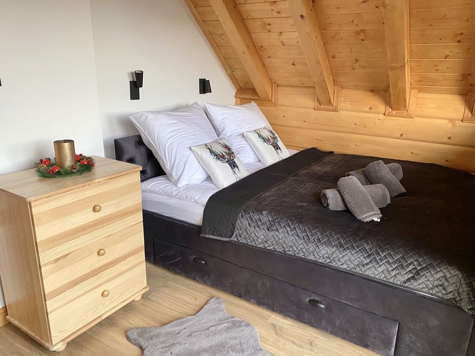 DREWNIANY domek w górach. Ferie. Wyciągi. WIDOKI na góry. PIENINY.