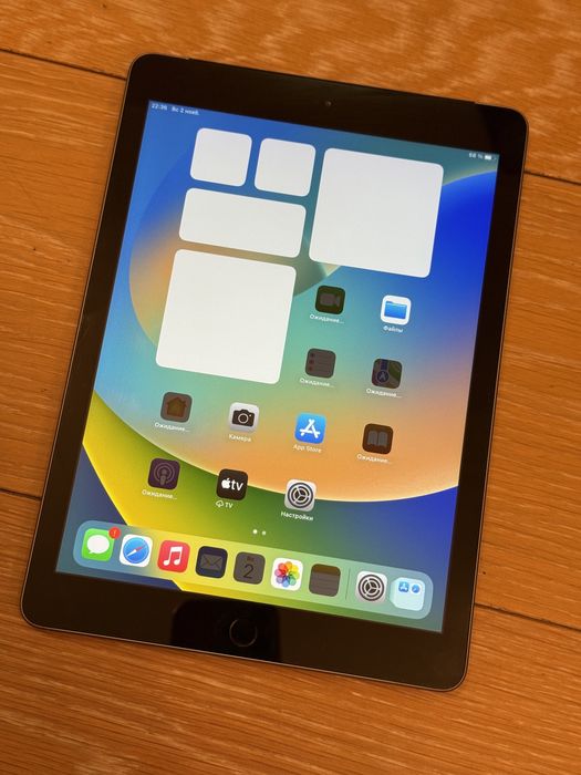 Планшет iPad 5 32Gb LTE+WiFi