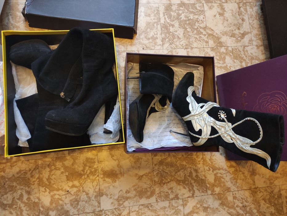 Продам обувь  лотом 39 размер