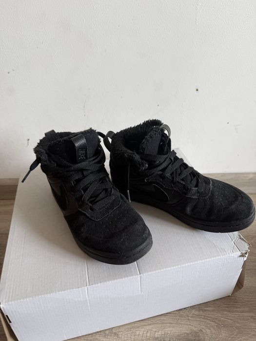 Кросівки Nike осінь-весна-тепла зима