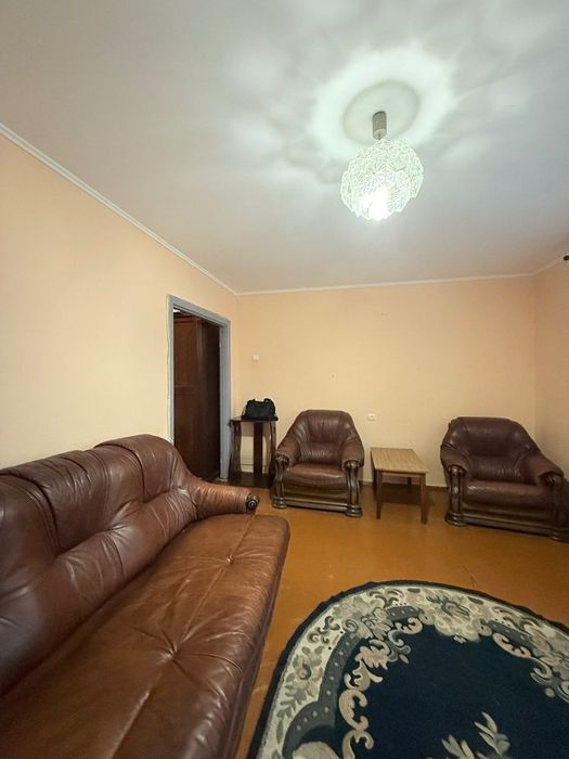 Продам 2к квартиру в центрі