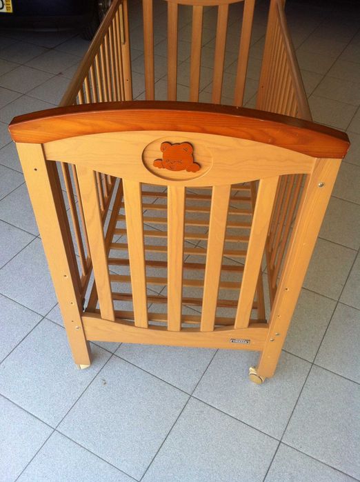 Mobília bebé ( Trama)