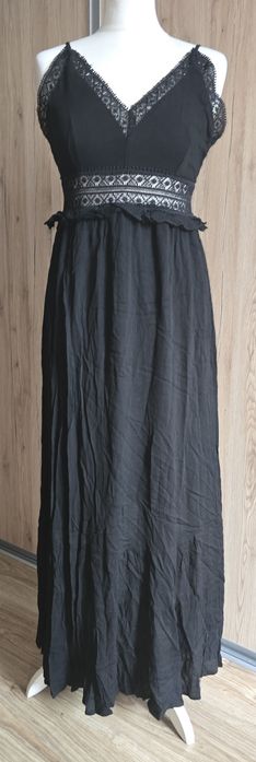 Czarna sukienka boho