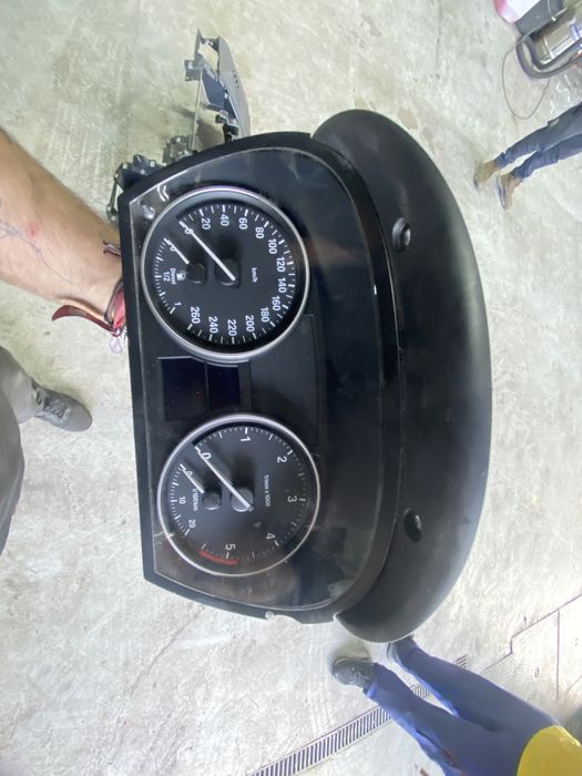 Material BMW X1 2010