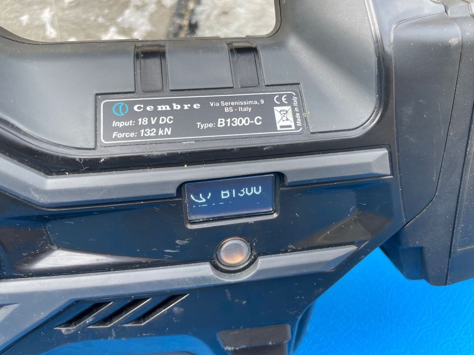 Cembre B1300-C/Акумуляторний гідравлічний прес (комплект)