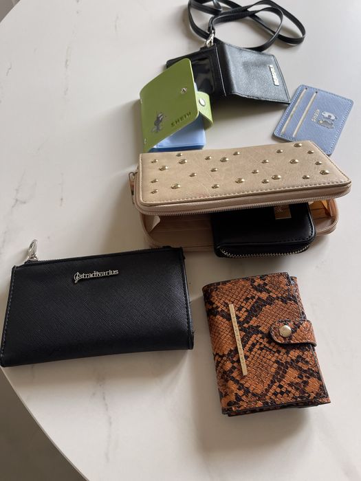 Zestaw portfeli  Stradivarius,Bershka