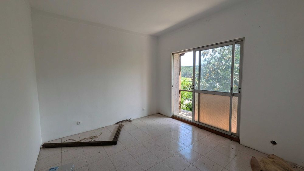 Moradia T4 em Vila Nova de Monsarros, Anadia