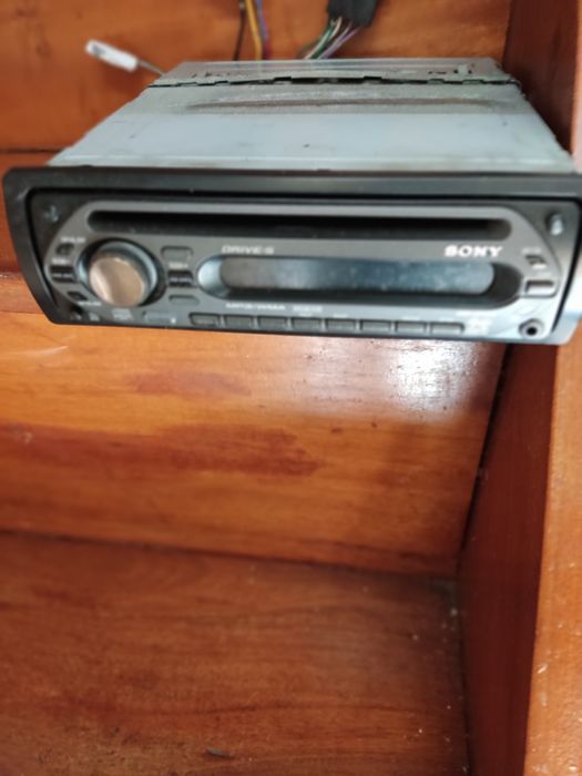 Radio Sony como novo