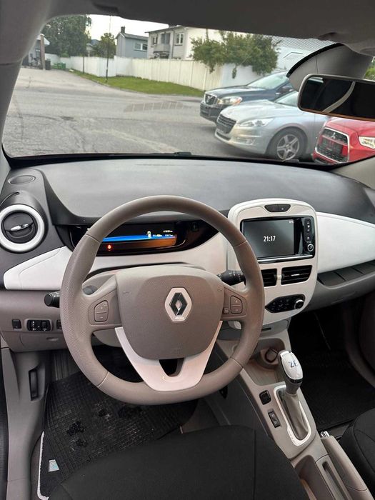 Renault Zoe 40 кВт без ДТП, два ключі, два комплекти коліс з дисками