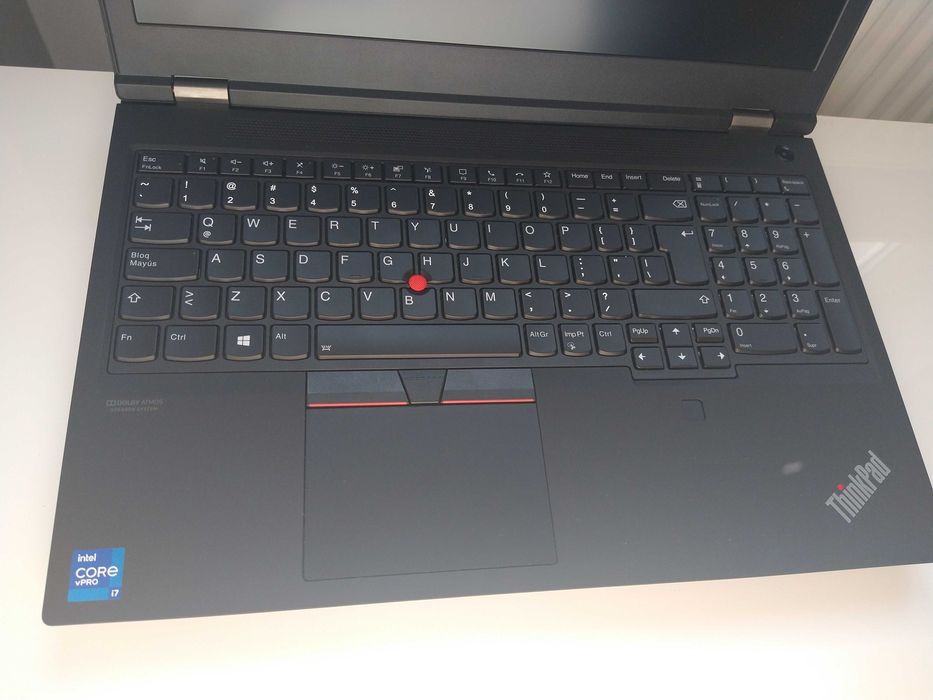 NOWY Lenovo P15 I7-10850H 64GB RAM 1TB NVIDIA T2000 4GB BAT 5 CYKL