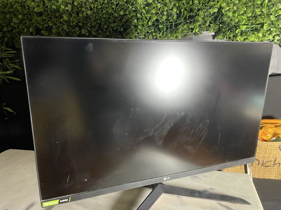 Monitor Gaming LG Ultragear 144Hz 1Ms