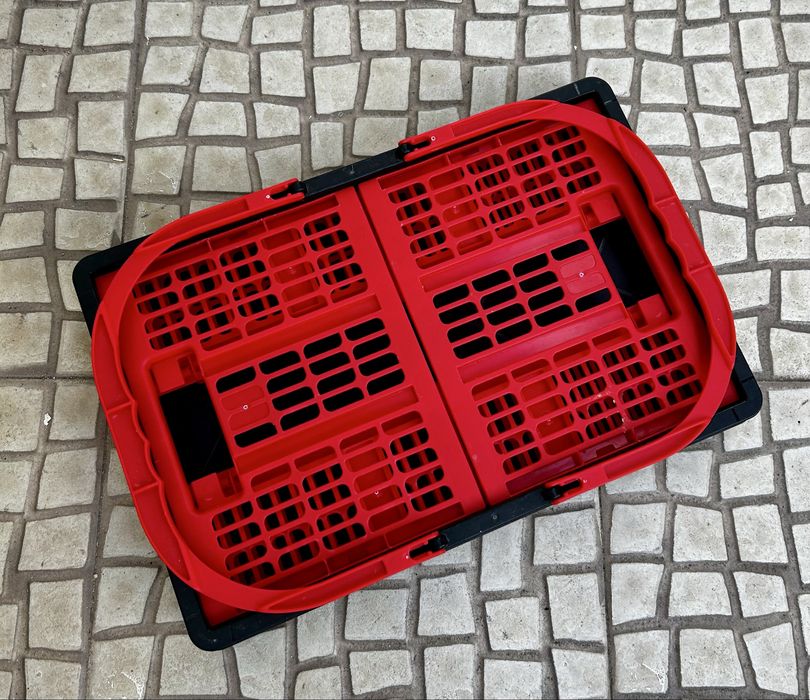 Cesto de campismo prático e dobrável