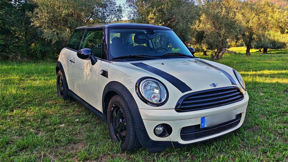 Mini Cooper One D 1.6 - IMPECÁVEL