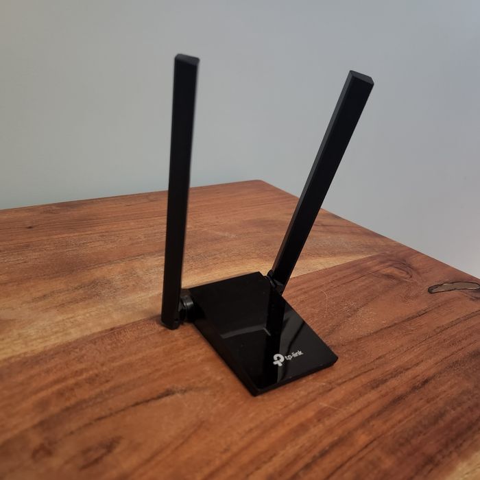 Продам интернет адаптер для пк модель: Archer t4u plus