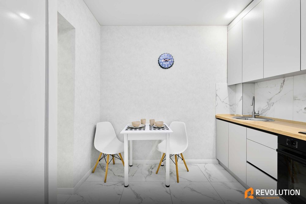 Без комісії. Продаж 1к кваритири, держпрограми 33,2 м2, вул Машинобудівників 27 м. Вишневе ЖК Сади Вишневі