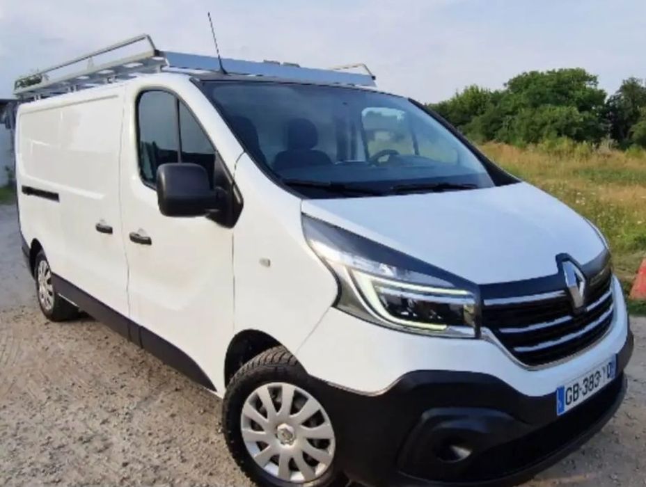 Renault Trafic  Trafic jak nowy 31 tyś km,  bogata wersja ,